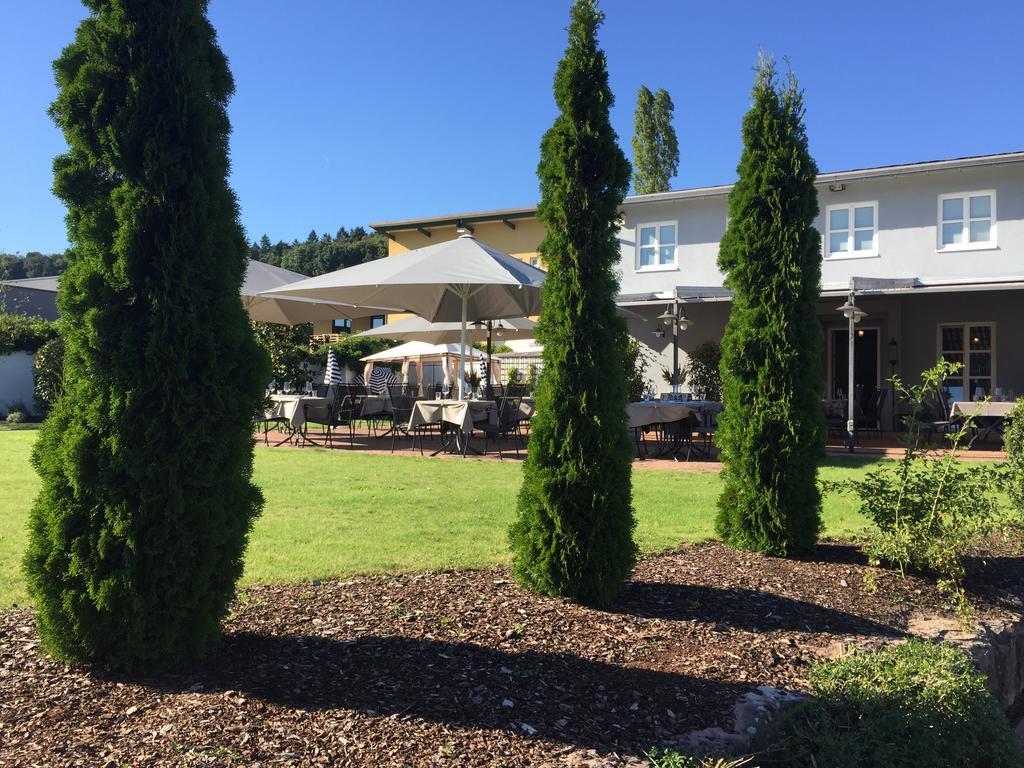 Heitlinger Hof Hotel Tiefenbach  Exterior photo